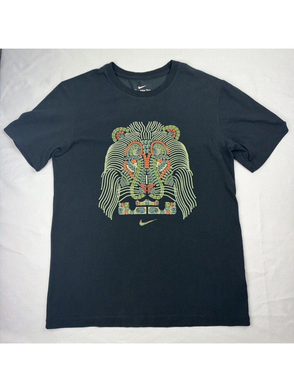 EUC M Nike Lebron Strive For Greatness Crown Jewel Lion Shirt DX2271-010 Men